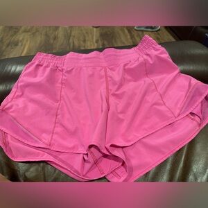 Lululemon Hotty Hot HR short 4”